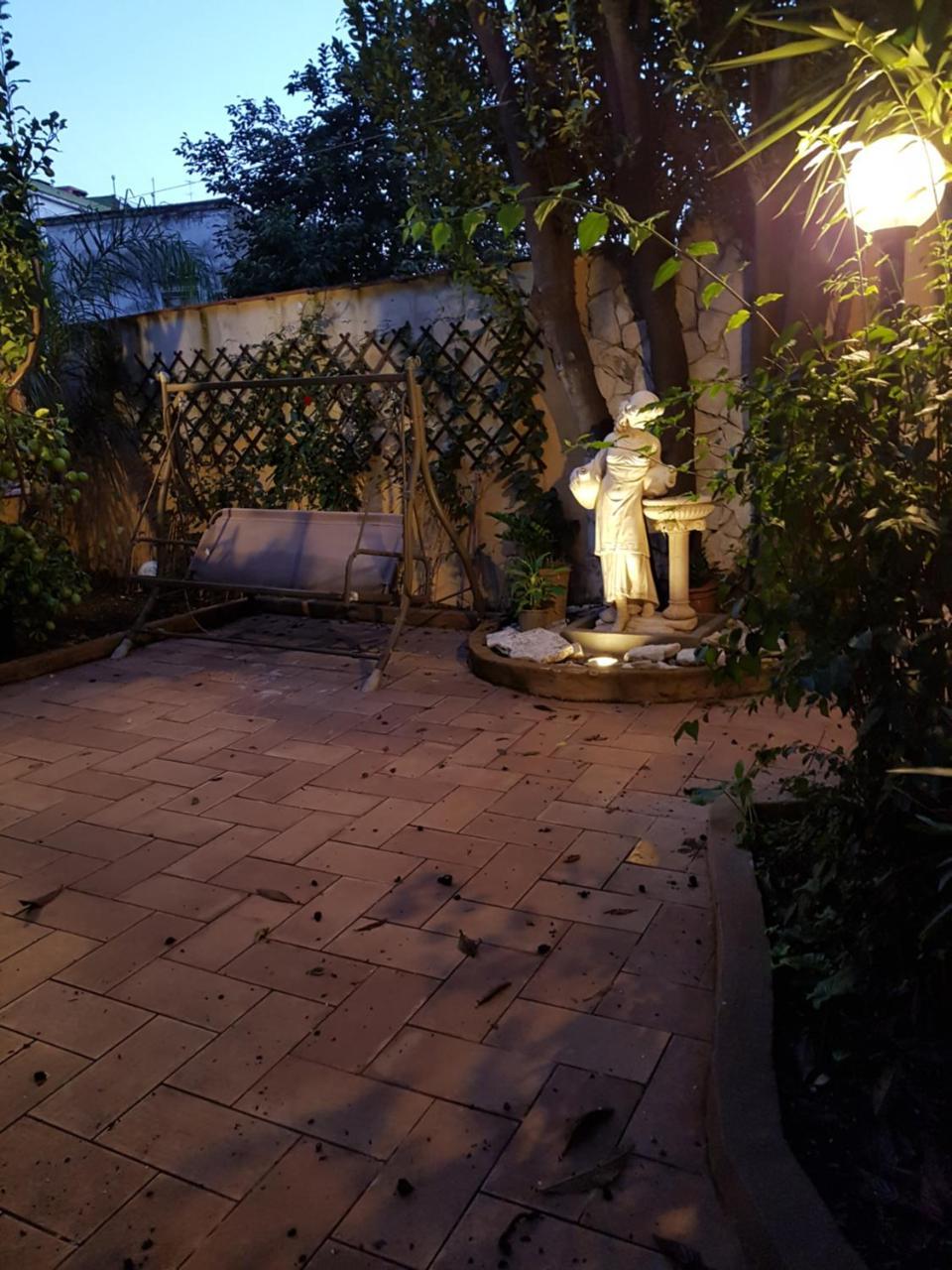 Il Giardino Di Daphne Bed & Breakfast Naples Exterior photo